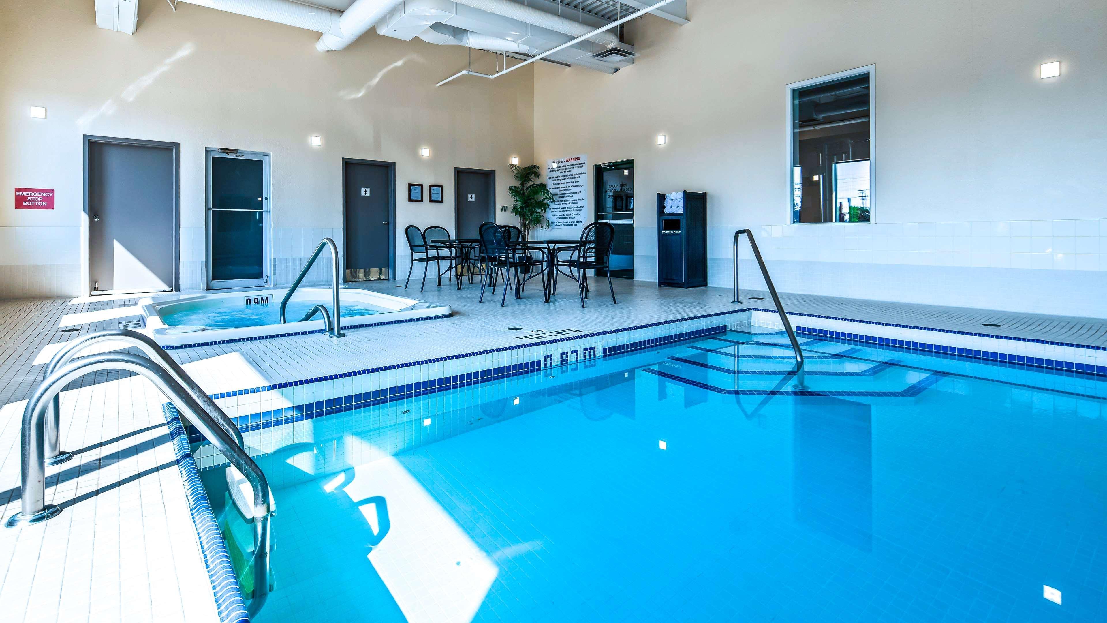 Best Western Plus Winnipeg Airport Hotel Εξωτερικό φωτογραφία