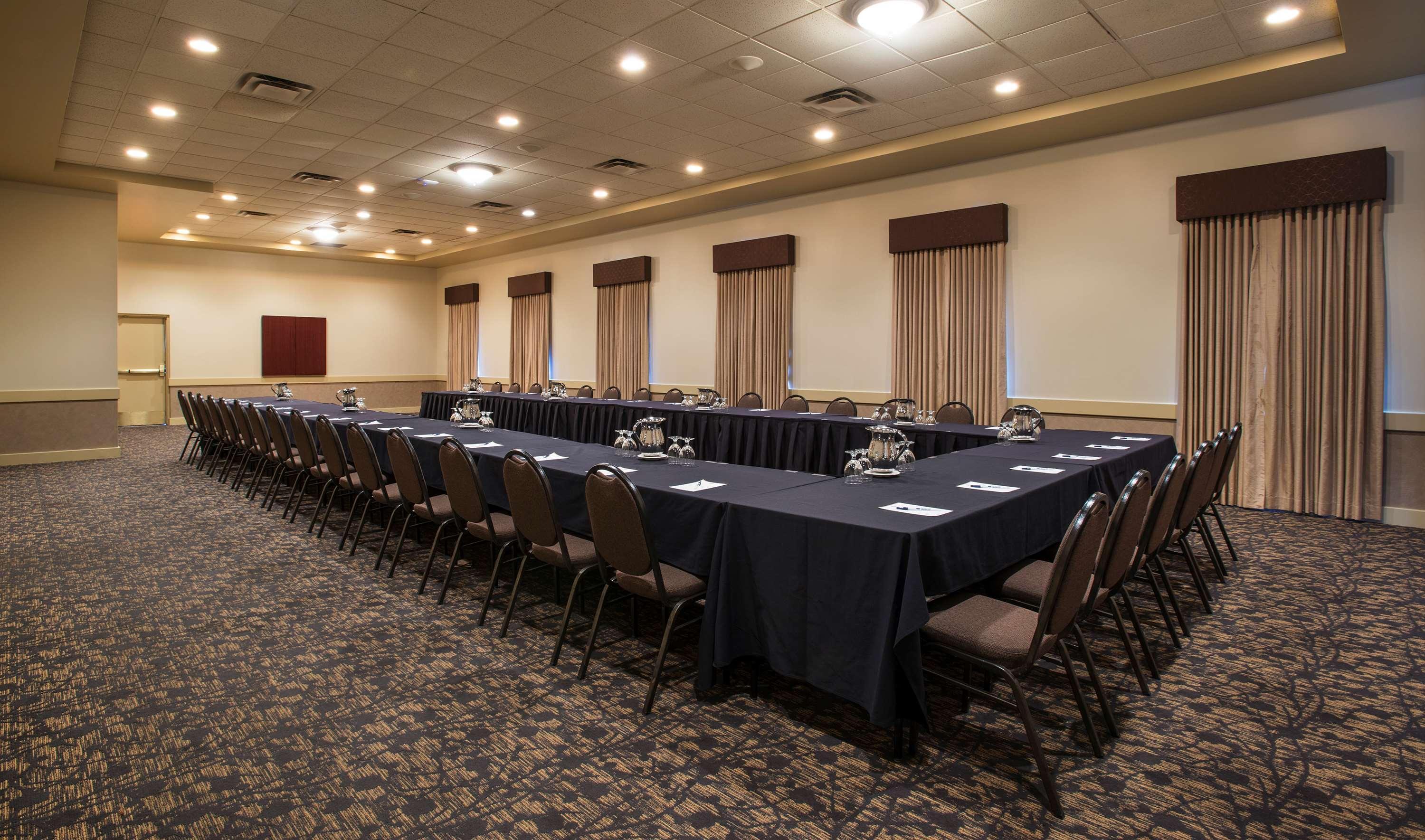 Best Western Plus Winnipeg Airport Hotel Εξωτερικό φωτογραφία