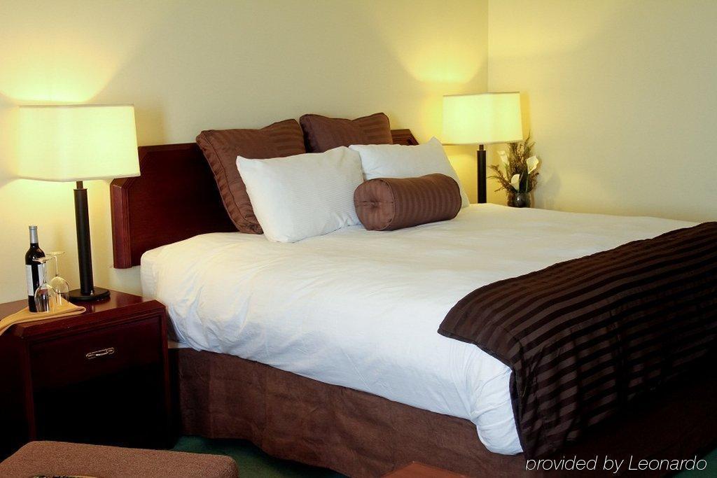 Best Western Plus Winnipeg Airport Hotel Εξωτερικό φωτογραφία