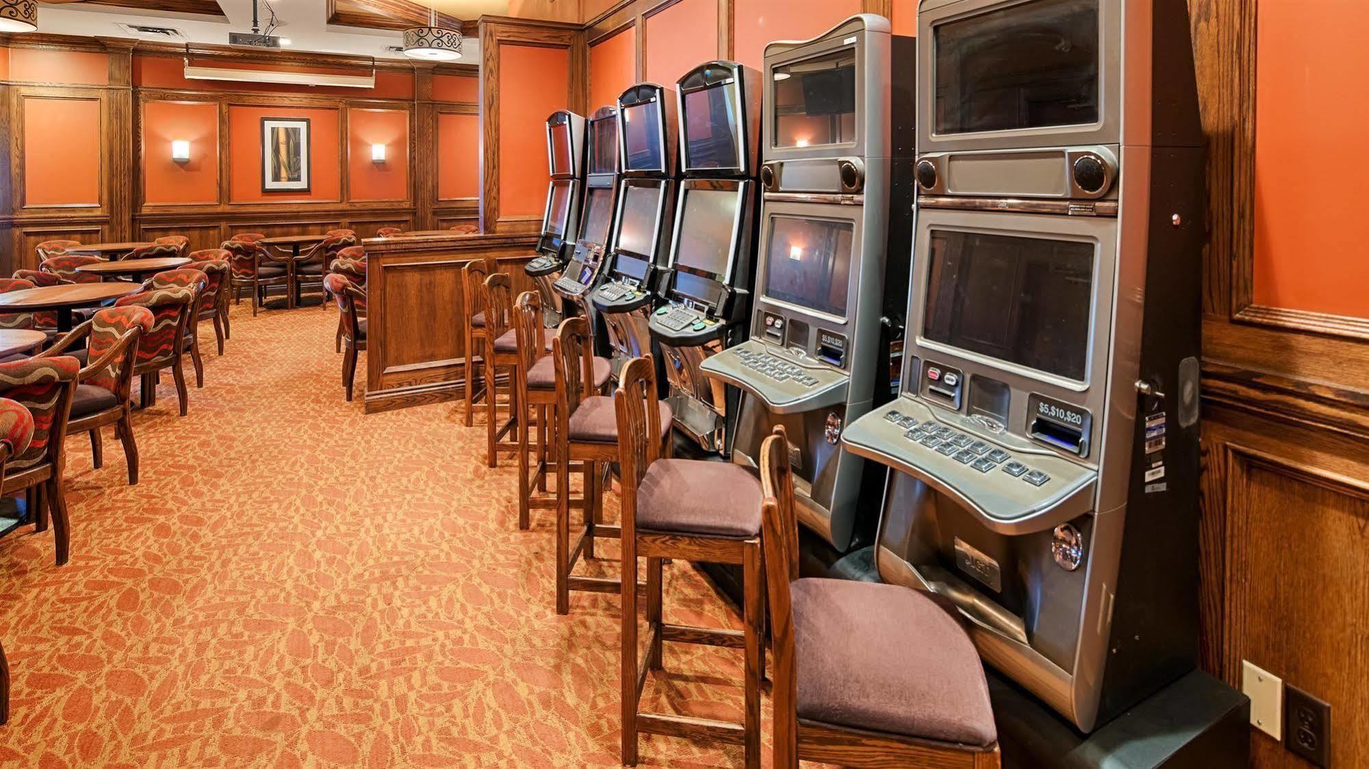Best Western Plus Winnipeg Airport Hotel Εξωτερικό φωτογραφία